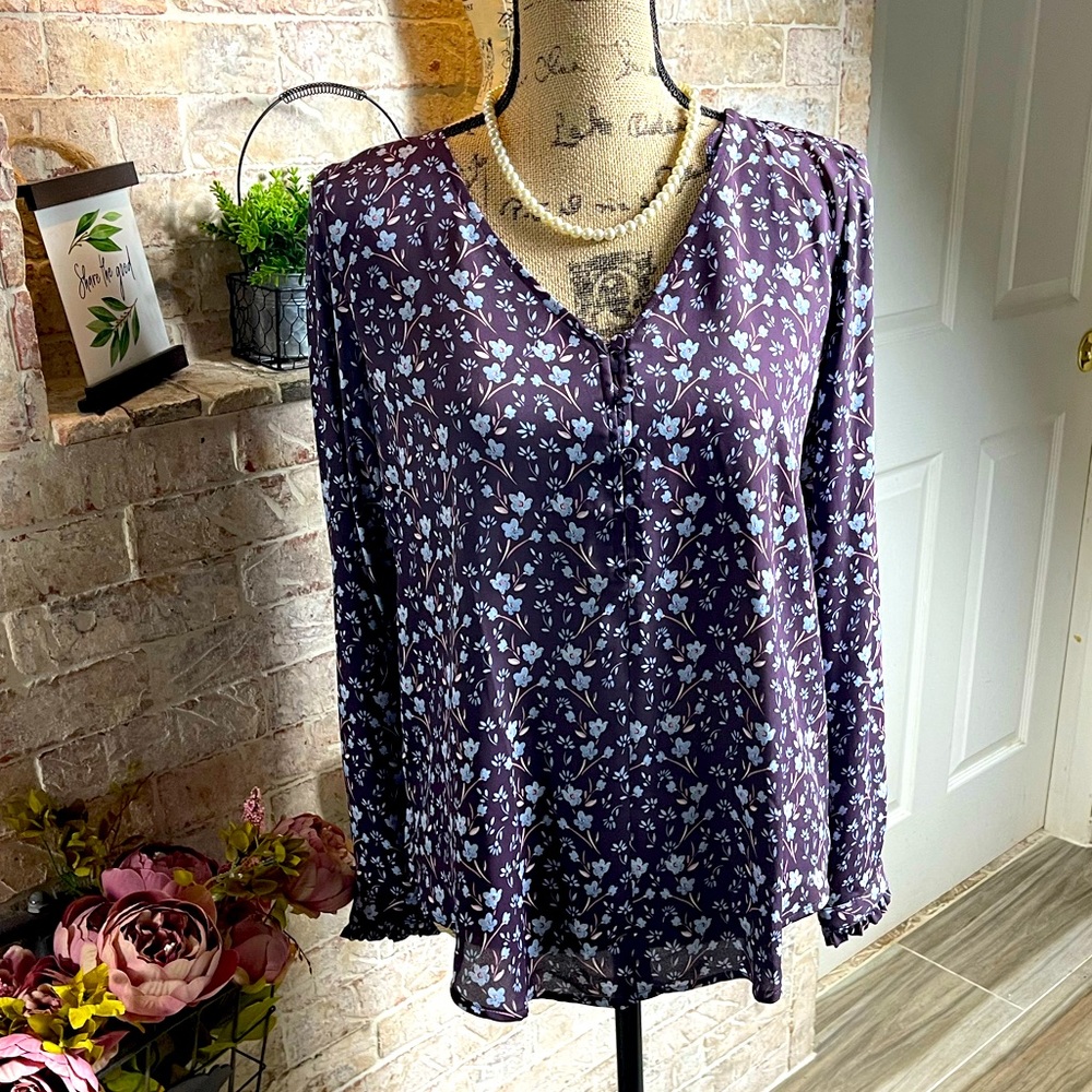 Loft blouse 👚